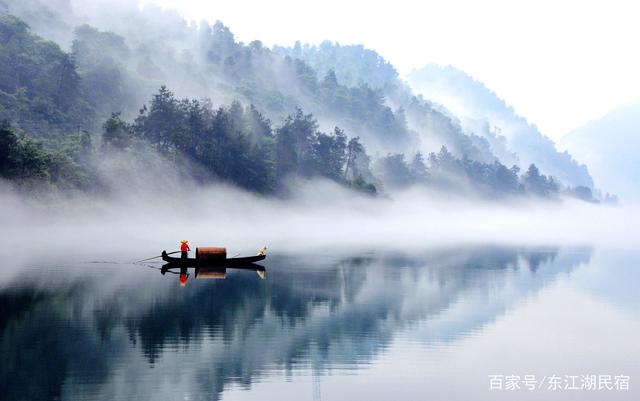 从广州到湖南长沙张家界凤凰古城三个地方旅游（从广州去长沙旅游多少钱）